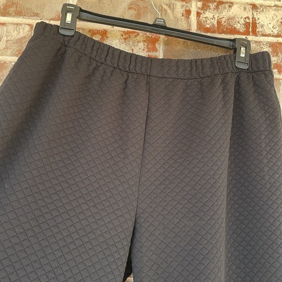 Lovely Melody Black Quilted Sweat Pants - Picture 2 of 6